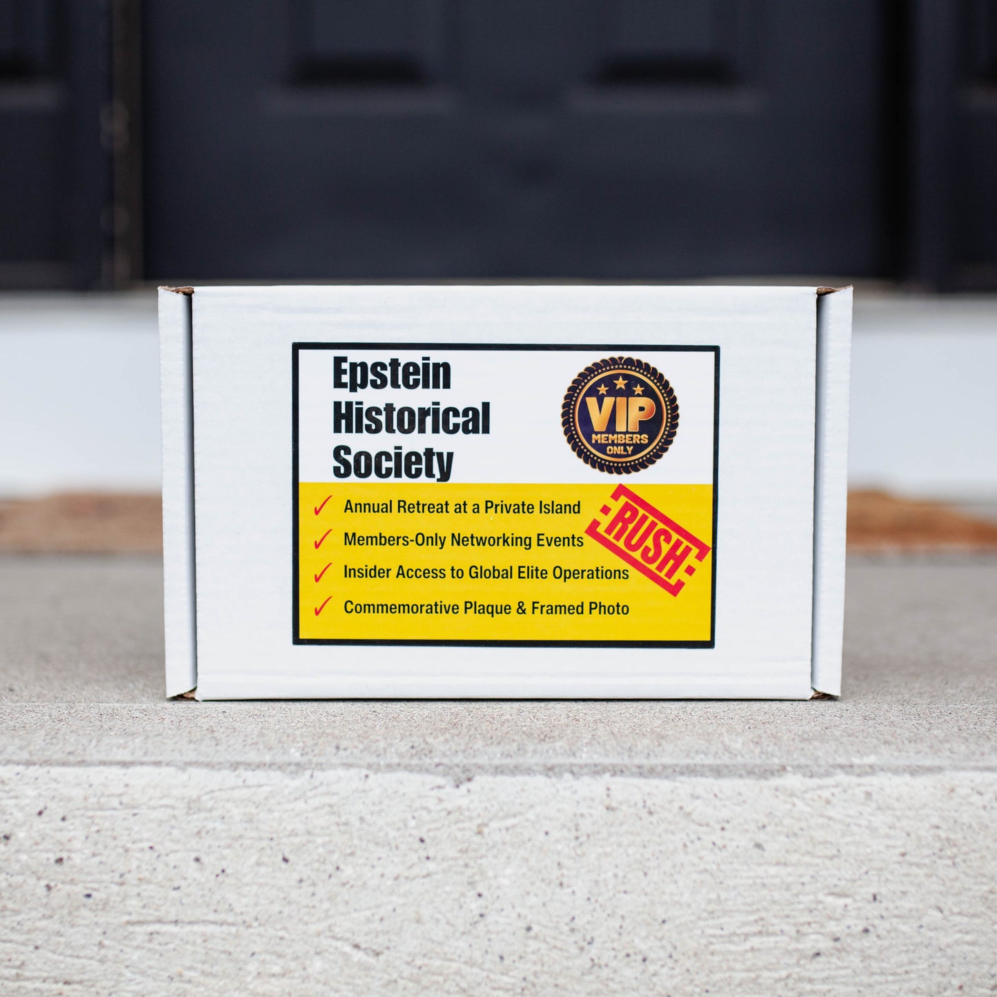 Prank Your Friends & Family - Practical Joke Delivery Boxes